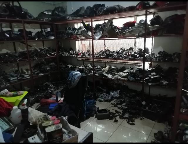 150M² WORKSHOP FOR SALE IN RUSTENBURG CENTRAL